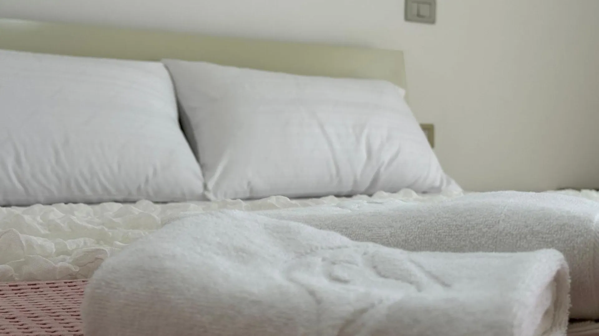 Andi Seaview Apartments Vlore